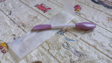 Double-Headed Silicone Mask Brush – Facial Cleansing & Mask Application Tool (1 Pc)